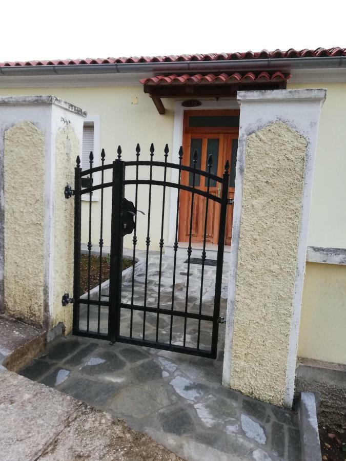 Villa Frane 101 Beli Eksteriør billede